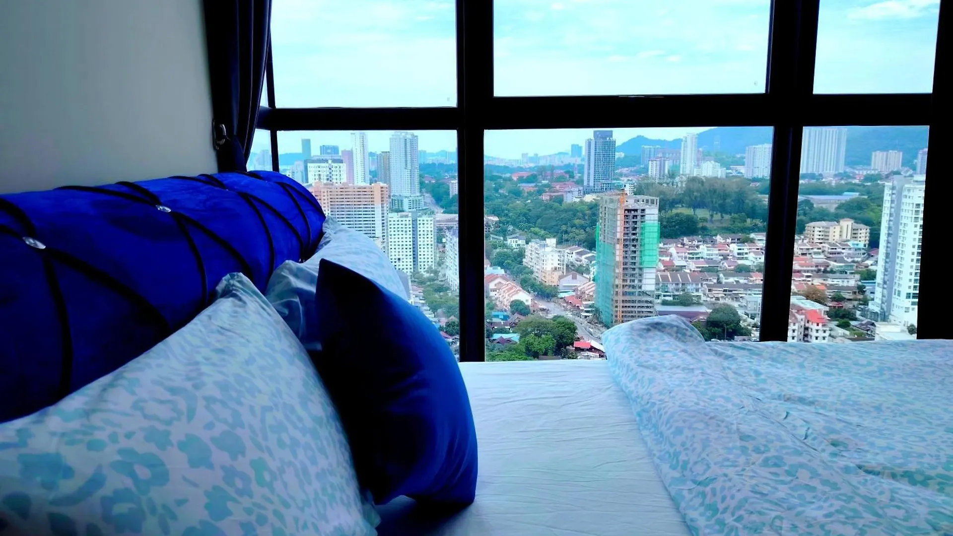 Premium Familystay Urban Suites-3Br 14 Pax Jelutong 0*,