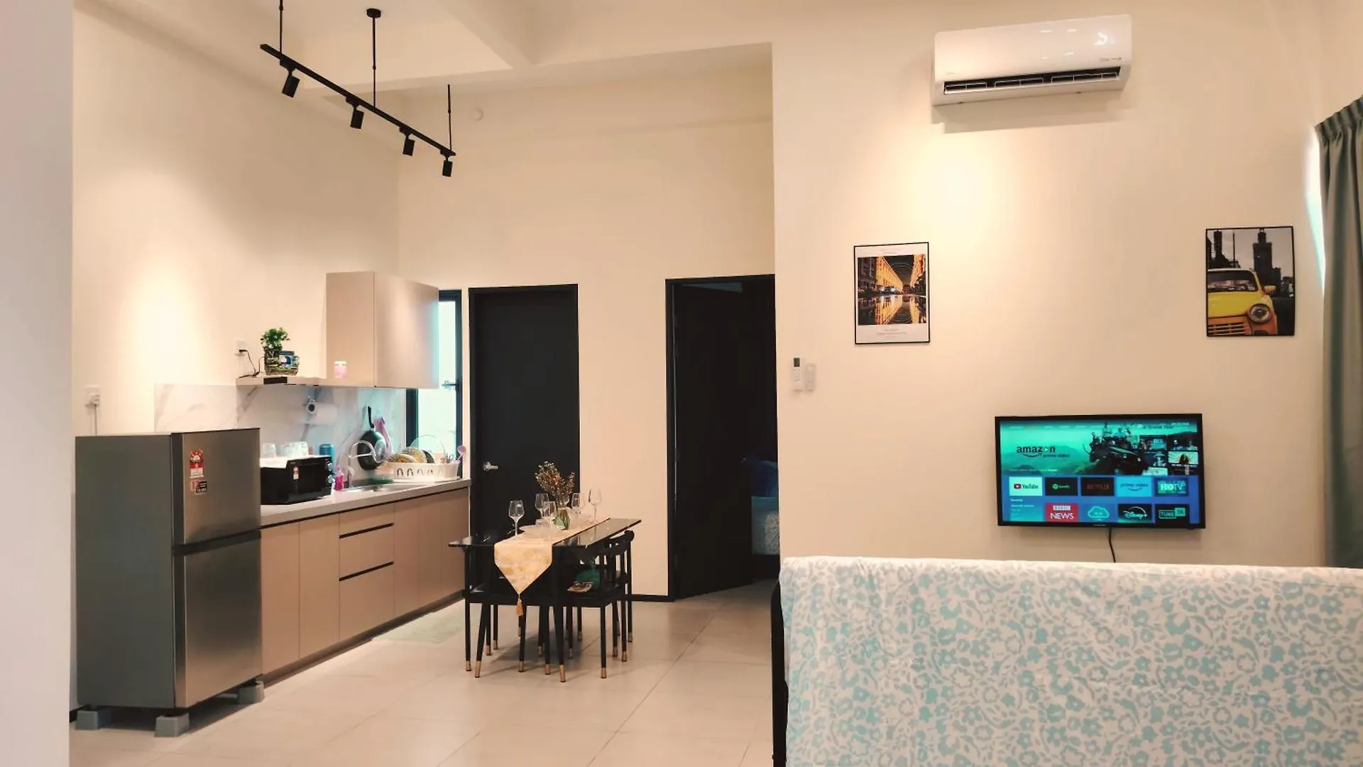 Premium Familystay Urban Suites-3Br 14 Pax Jelutong Ma­lay­sia