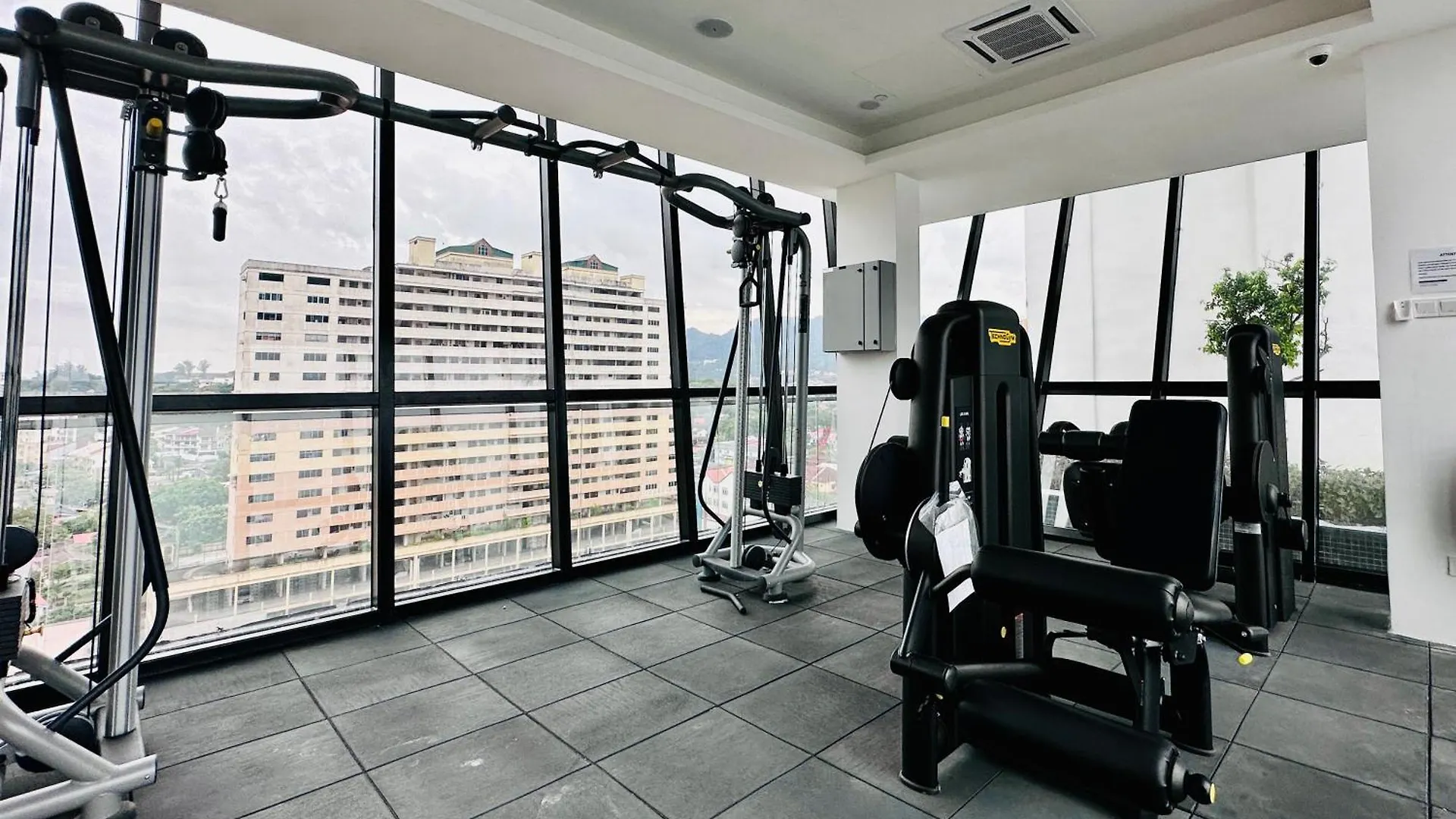 Apartament Premium Familystay Urban Suites-3Br 14 Pax Jelutong