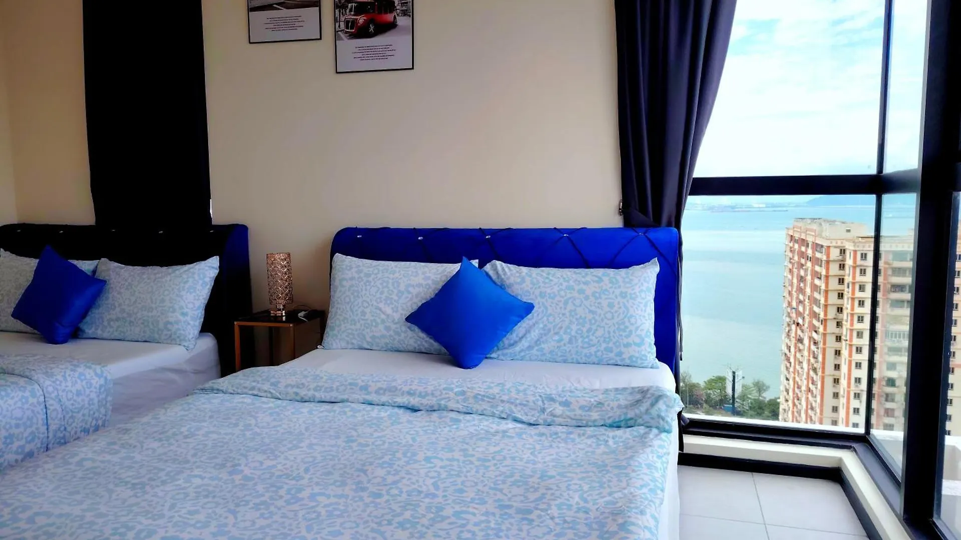 Premium Familystay Urban Suites-3Br 14 Pax Jelutong Apartament