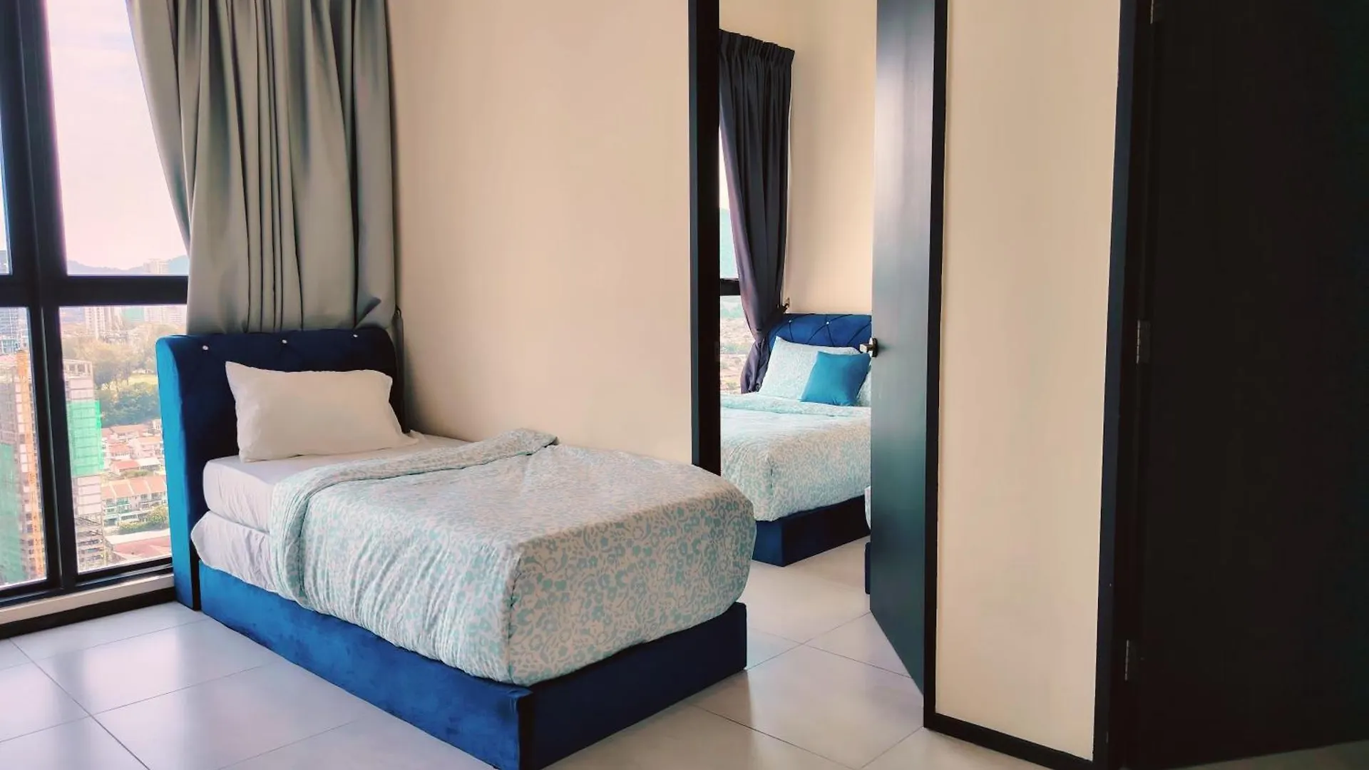 Premium Familystay Urban Suites-3Br 14 Pax Jelutong 0*,